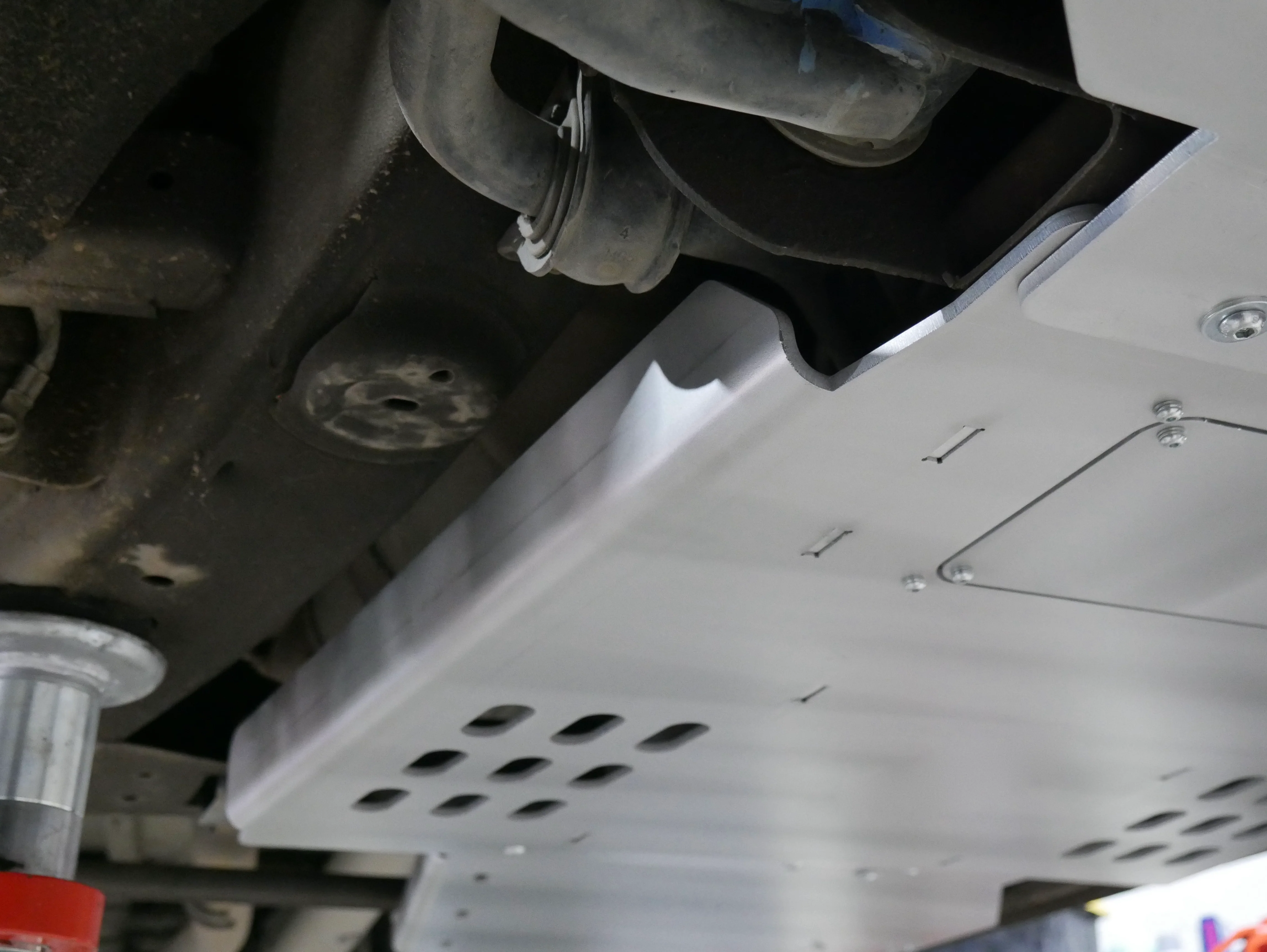 Chevy/GMC 1500 | 2019-2026 | Transmission | Catalytic Converter Skid - Image 3