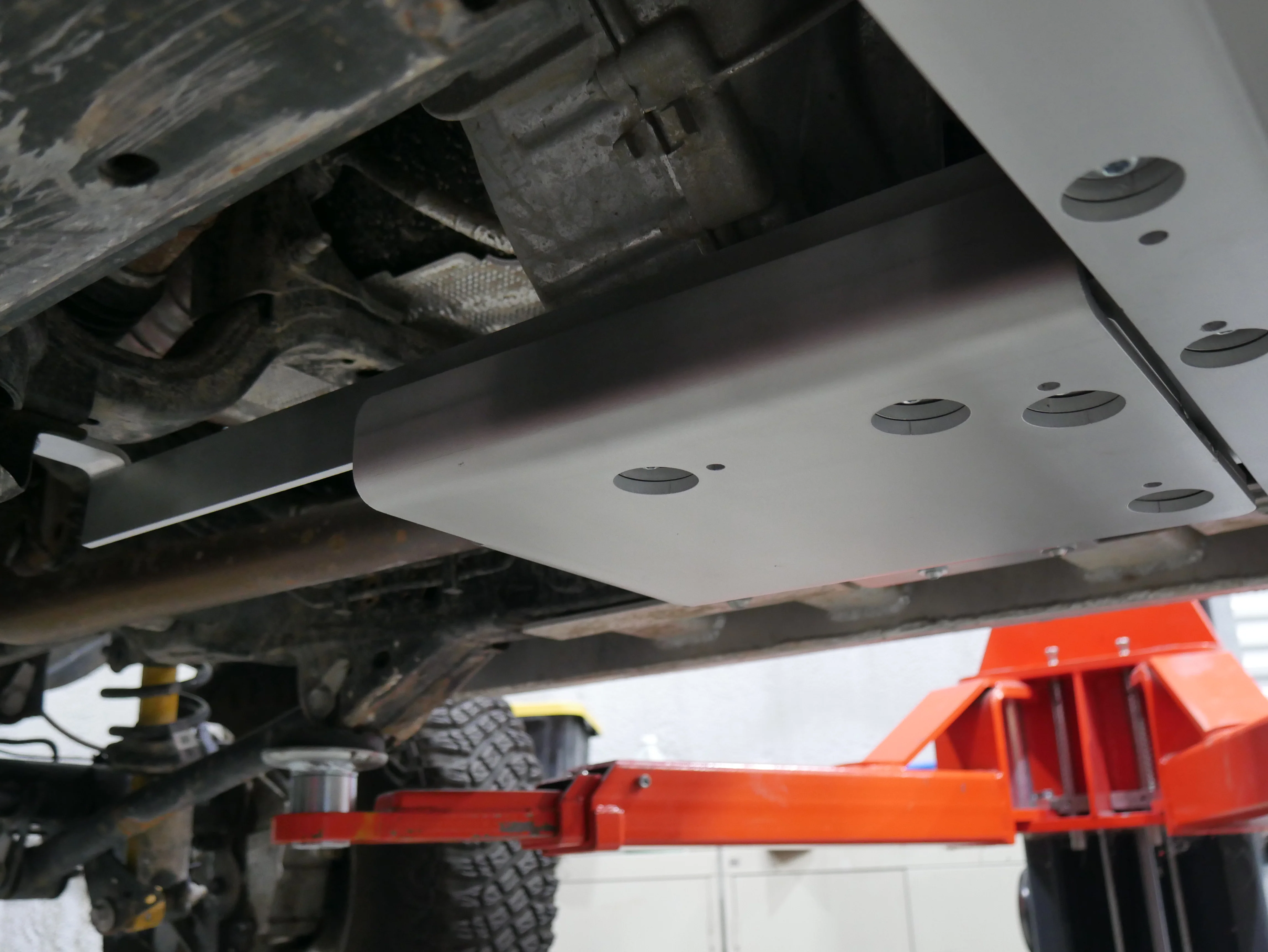Ford Bronco | Transfer Case Skid Plate | 2021-2025 - Image 3